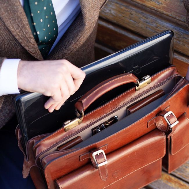 Alanzo Men's Italian Leather Business Briefcase - Maxwell-Scott