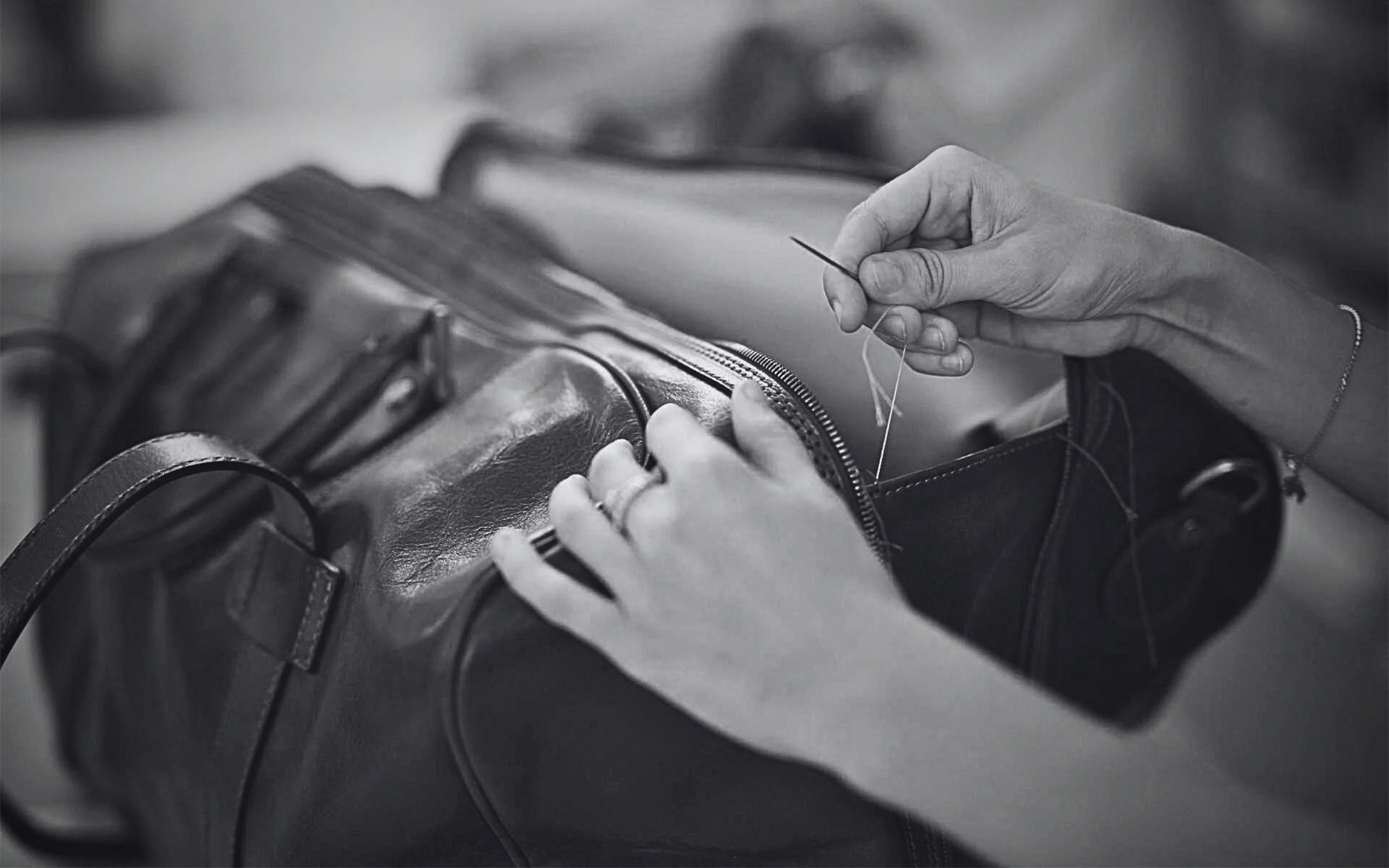 Luxury leather tote bag handcrafted in Italy